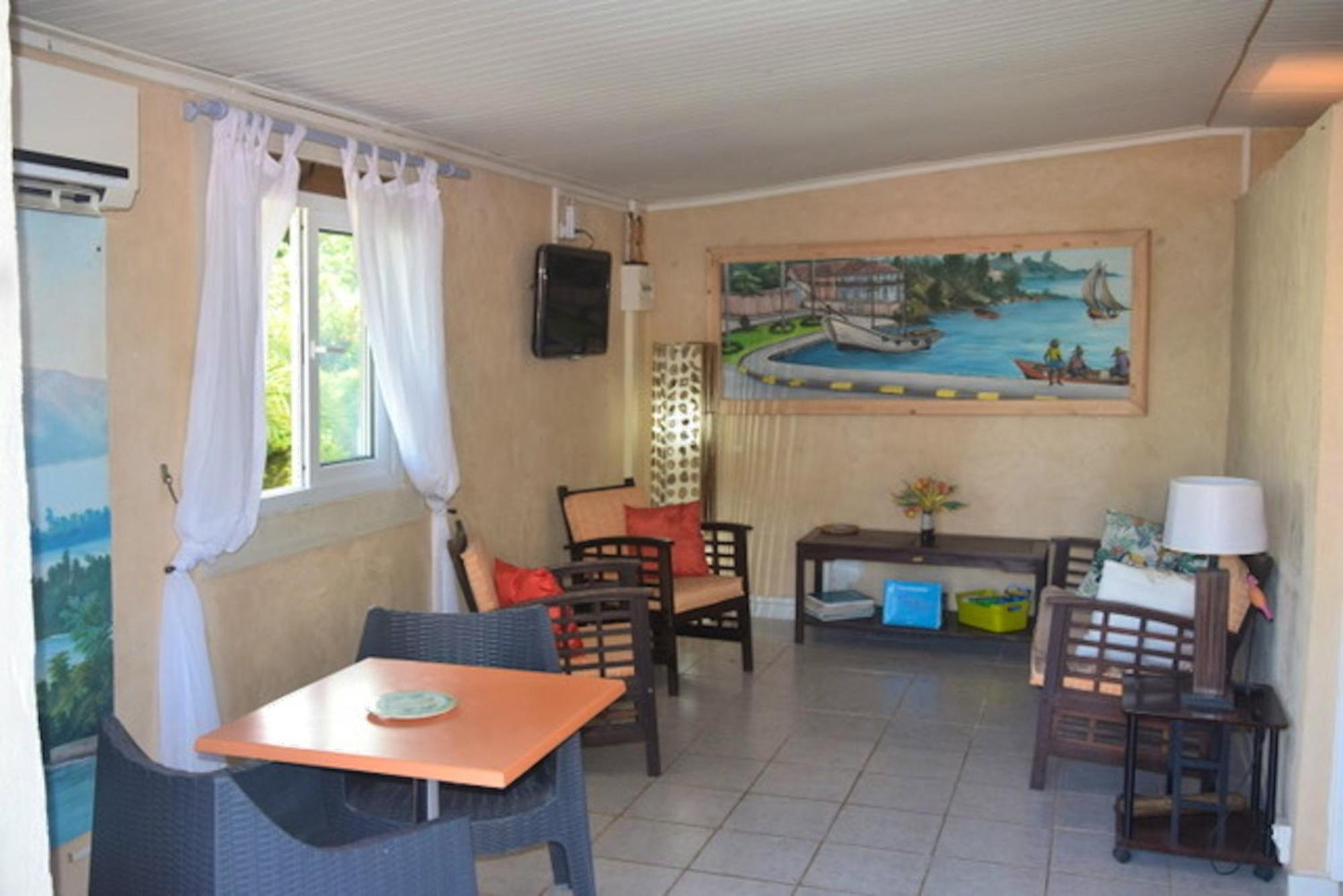 Charmante A Avec Piscine Privee * Petit-Bourg